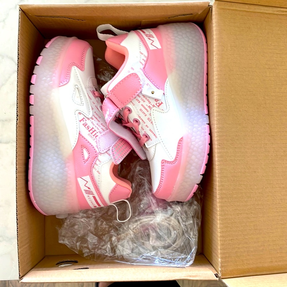 HHSTS Kids Shoe With Wheels